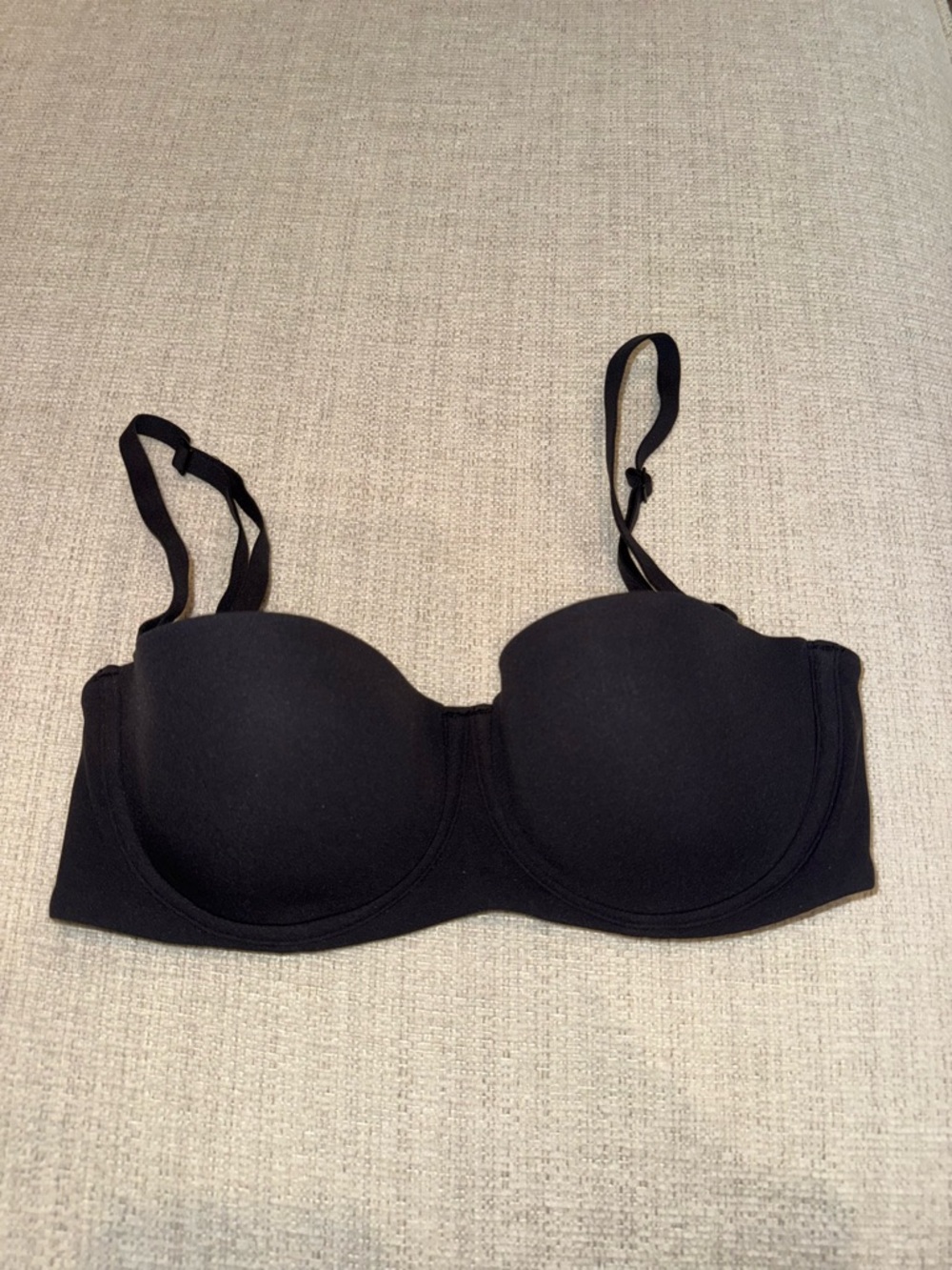 SKIMS Fits Everybody Strapless Bra